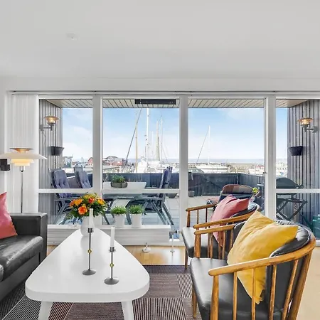 Nyaraló Two-bedroom In Tranekar