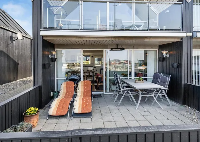 Two-bedroom In Tranekar * Tranekær