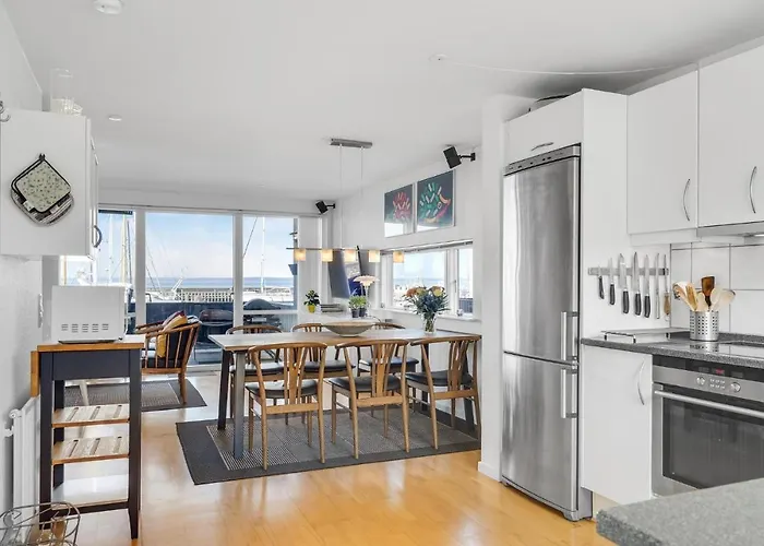 Two-bedroom In Tranekar