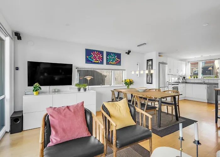 Σπίτι διακοπών Two-bedroom In Tranekar *