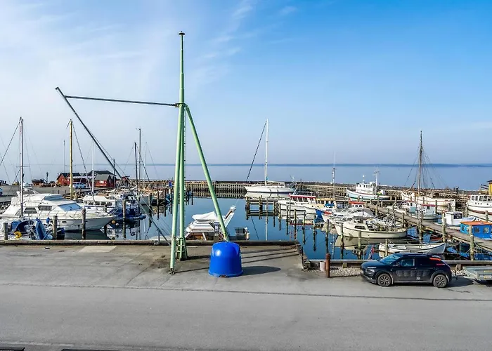 Σπίτι διακοπών Two-bedroom In Tranekar Tranekær